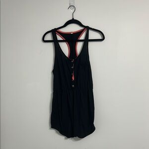 Source Unknown Black Backless Buttoned Tank Top